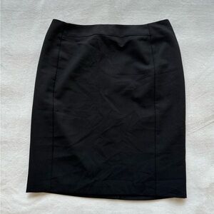 NWT -- Worthington Black Seamed Pencil Skirt Size 12P